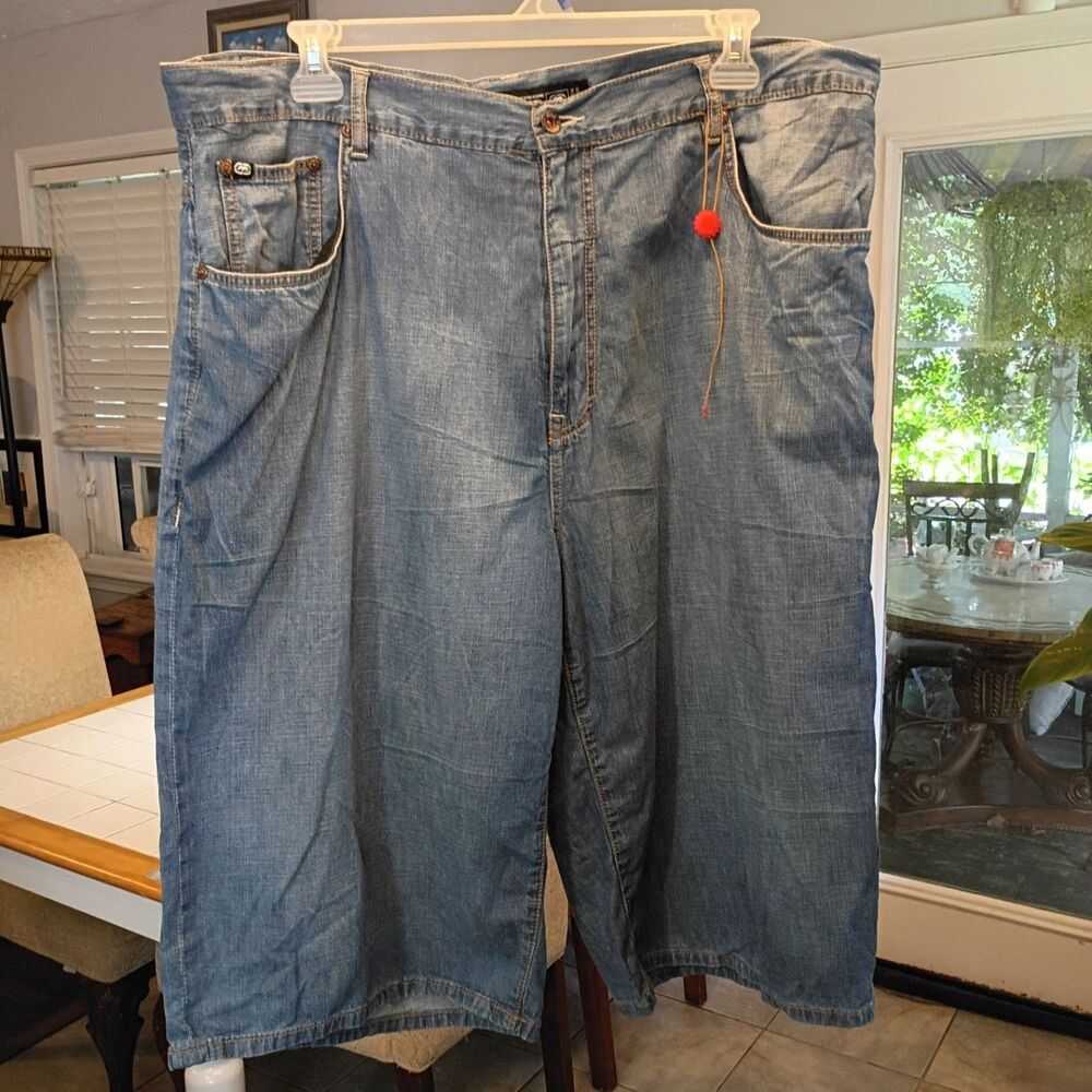 Ecko Unltd. 5 pocket baggy Vintage shorts with wax seal hang tag Size 42